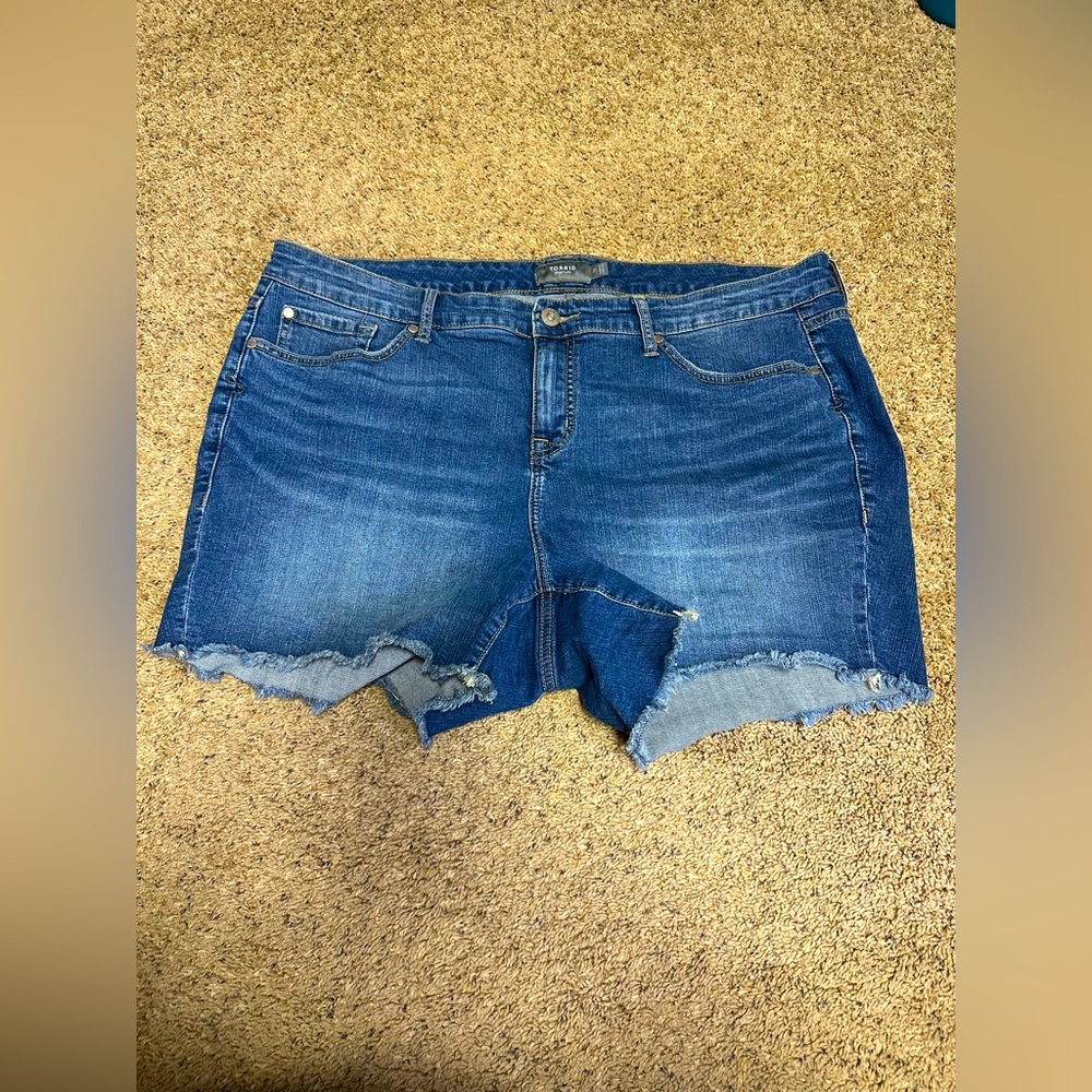 Torrid shorts!!